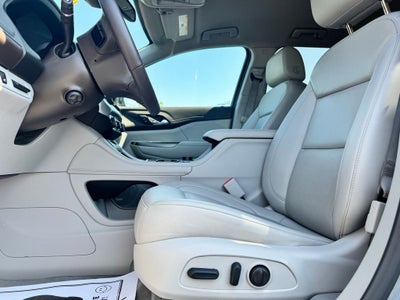 2022 GMC Acadia SLT