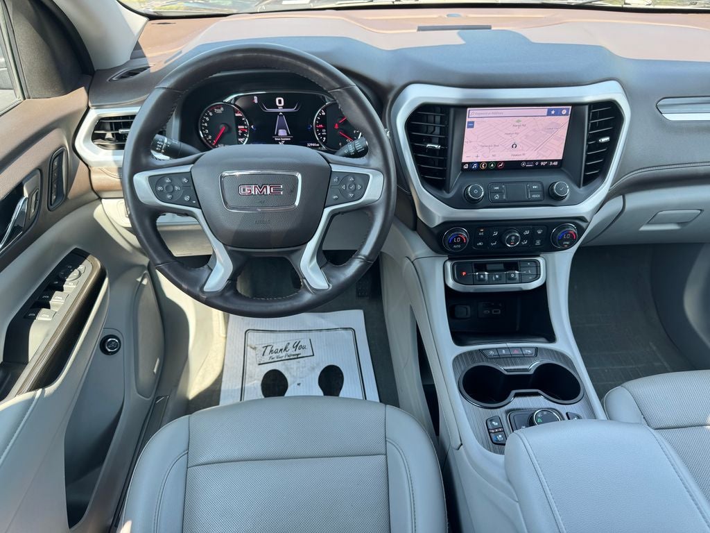 2022 GMC Acadia SLT