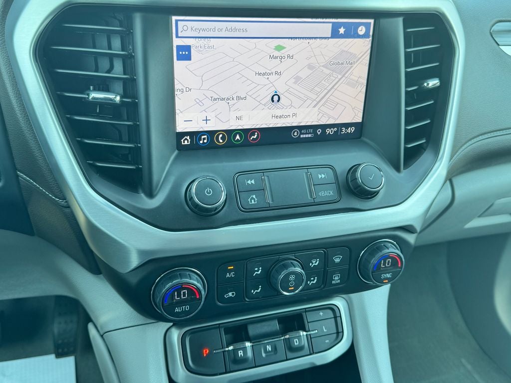 2022 GMC Acadia SLT