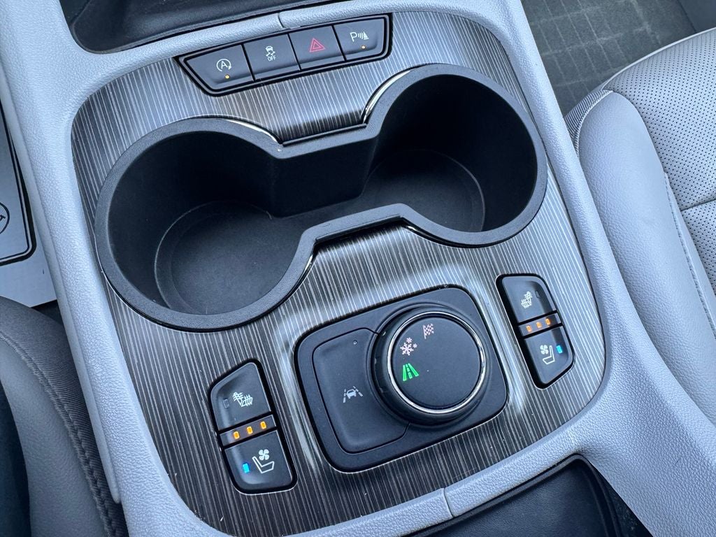 2022 GMC Acadia SLT