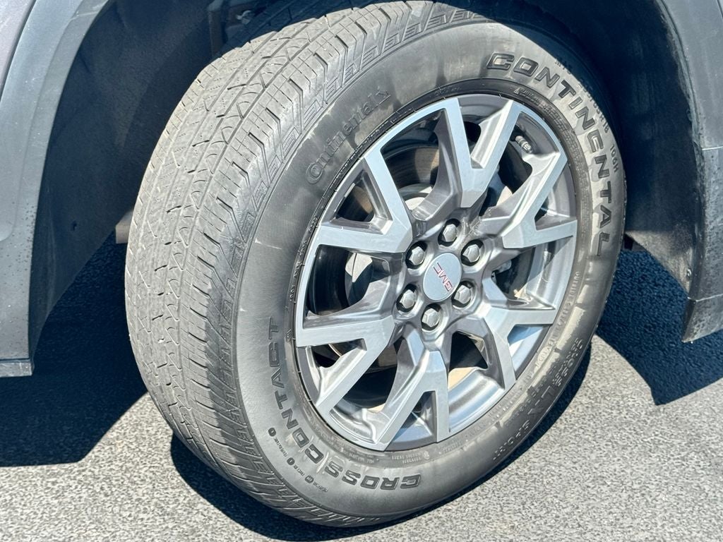 2022 GMC Acadia SLT