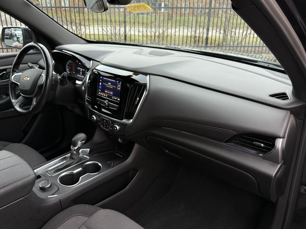2022 Chevrolet Traverse LT 1LT
