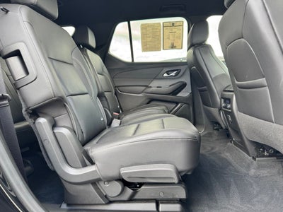 2022 Chevrolet Traverse LT Leather
