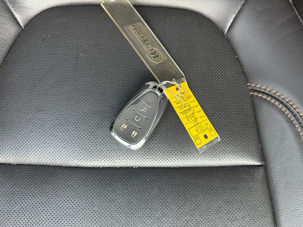 2021 Chevrolet Traverse Premier