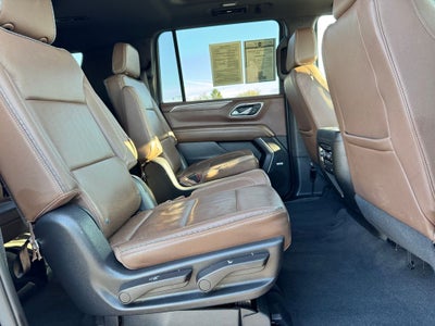 2022 Chevrolet Suburban High Country