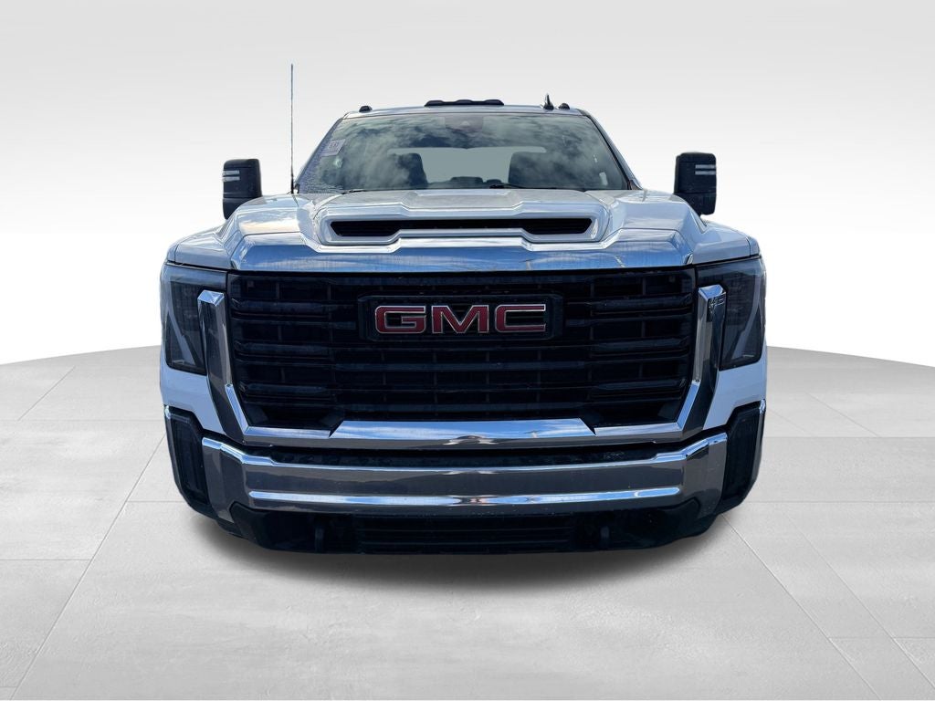 2024 GMC Sierra 2500HD Pro