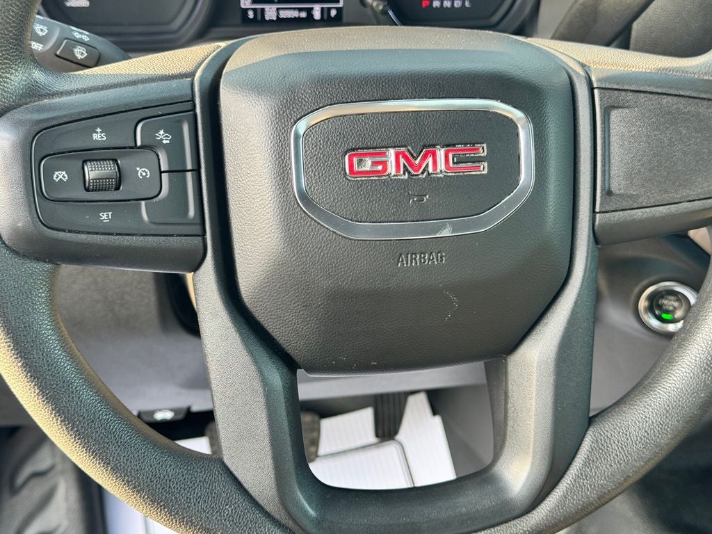 2024 GMC Sierra 2500HD Pro