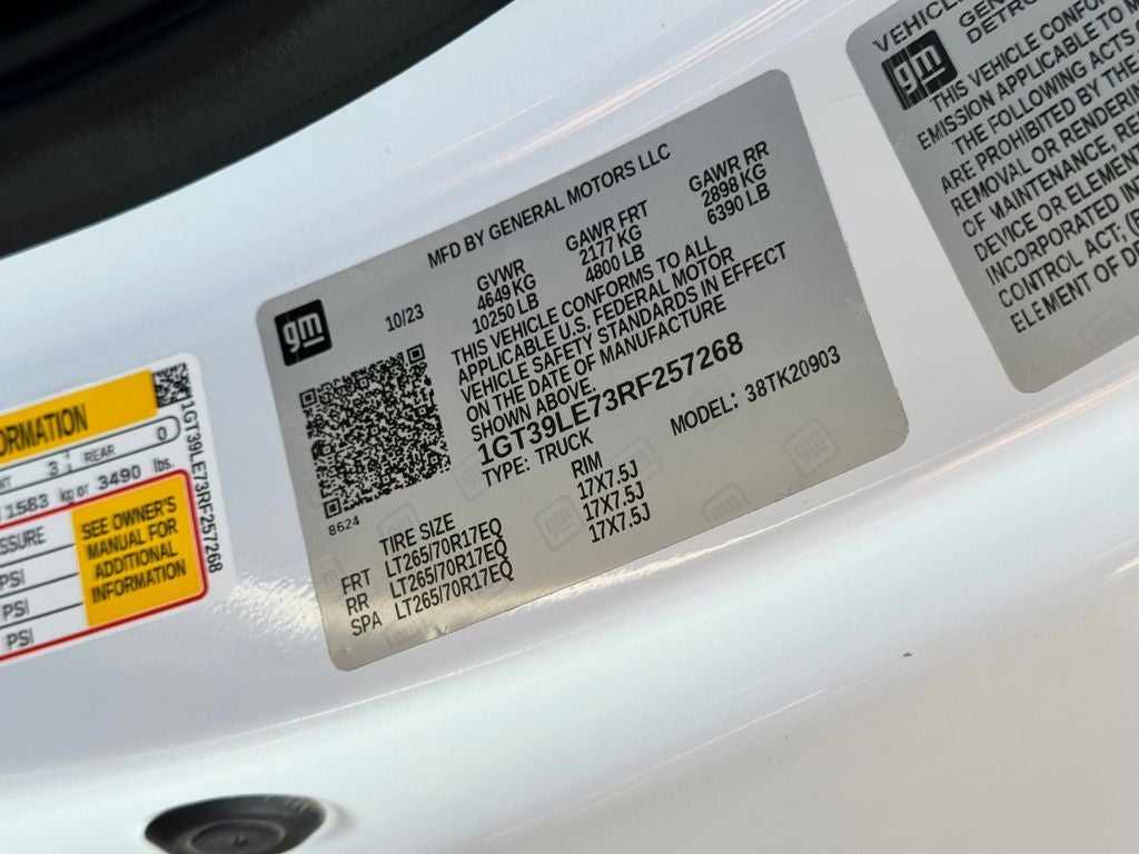 2024 GMC Sierra 2500HD Pro