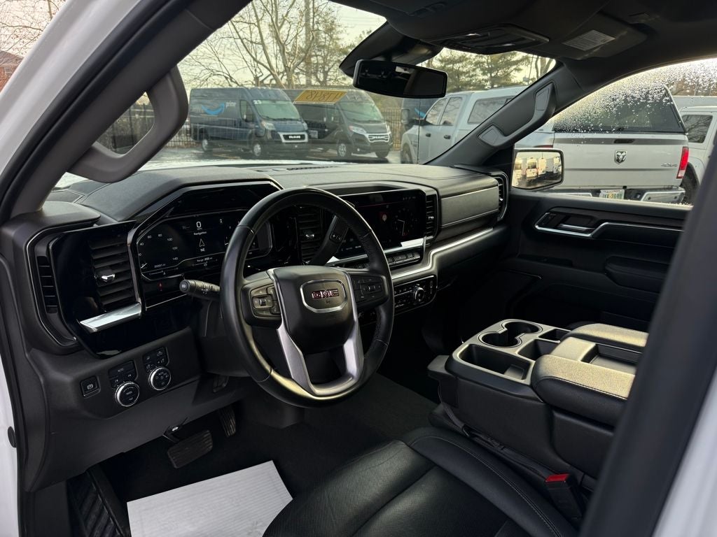 2024 GMC Sierra 1500 SLT