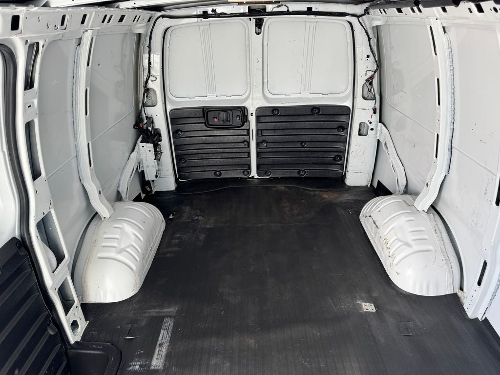 2023 GMC Savana 2500 Work Van