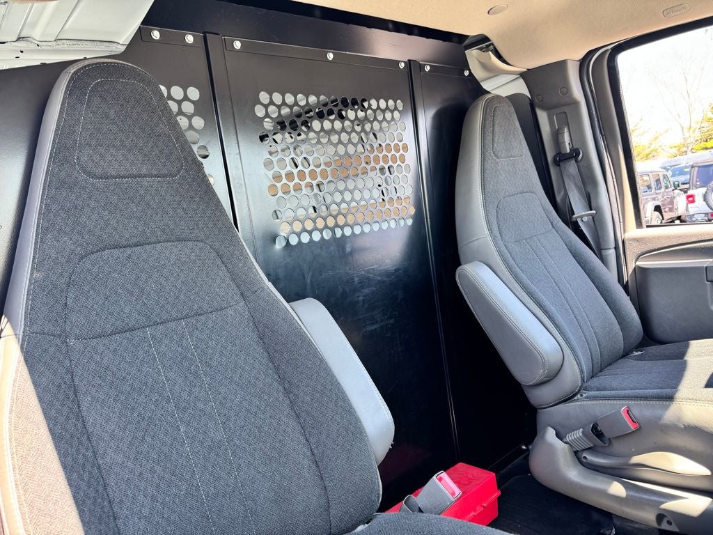 2024 GMC Savana 2500 Work Van