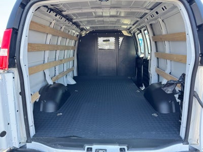 2024 GMC Savana 2500 Work Van