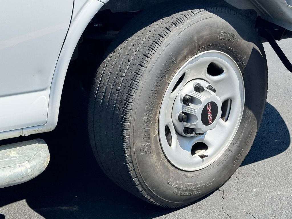 2024 GMC Savana 2500 Work Van