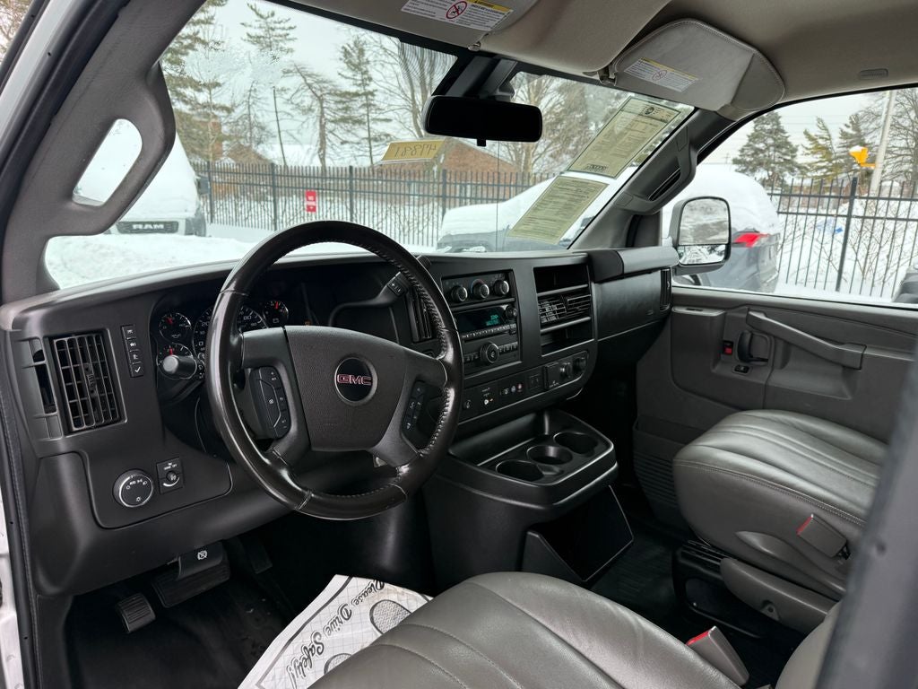 2020 GMC Savana 3500 Work Van