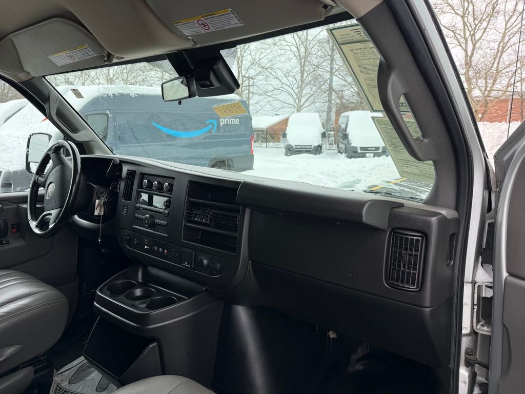 2020 GMC Savana 3500 Work Van