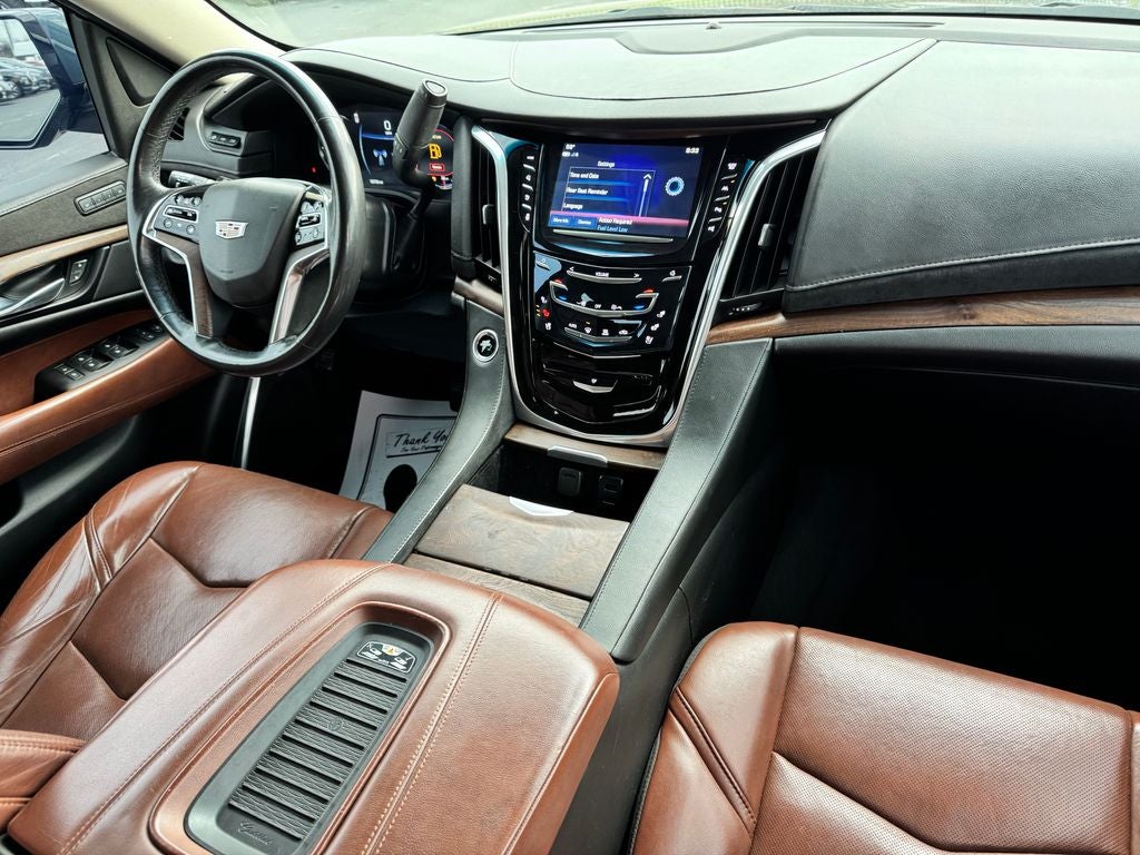 2019 Cadillac Escalade Luxury