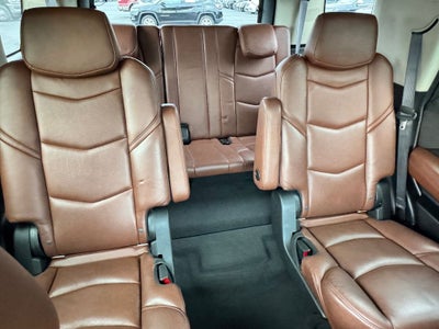 2019 Cadillac Escalade Luxury