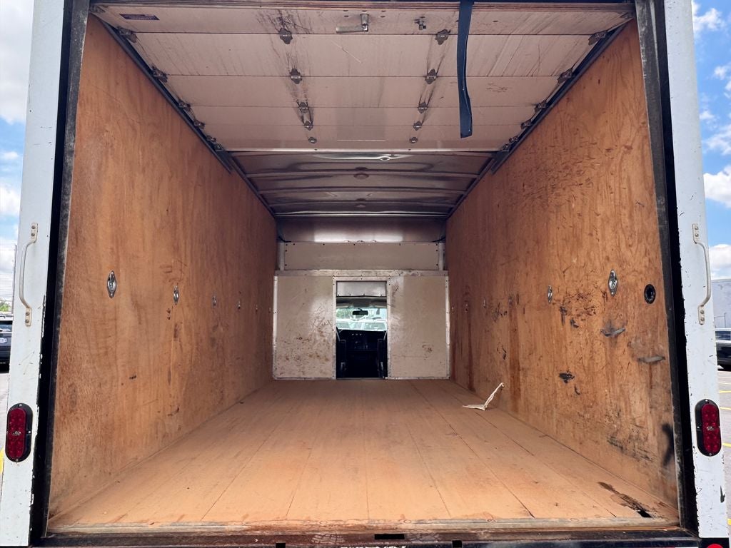 2021 Chevrolet Express 3500 Work Van Cutaway
