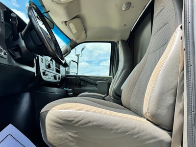 2021 Chevrolet Express 3500 Work Van Cutaway