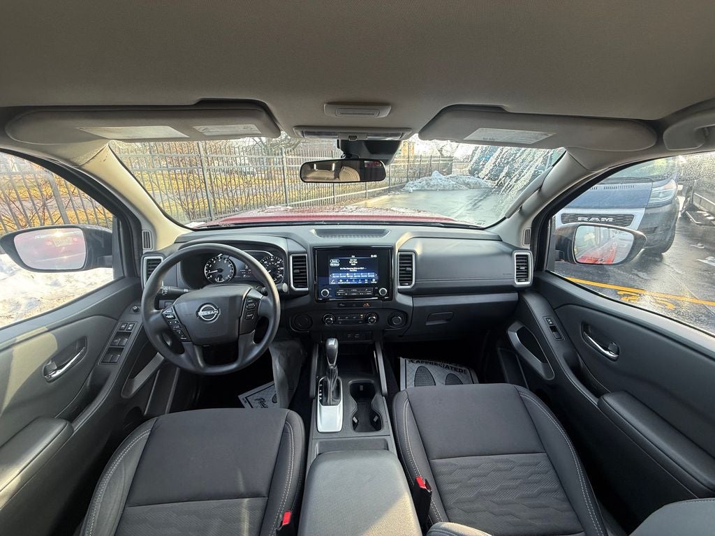 2023 Nissan Frontier SV