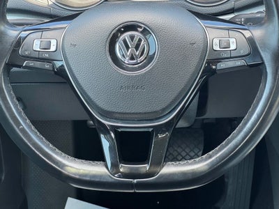2019 Volkswagen Passat 2.0T Wolfsburg