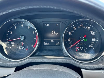 2019 Volkswagen Passat 2.0T Wolfsburg