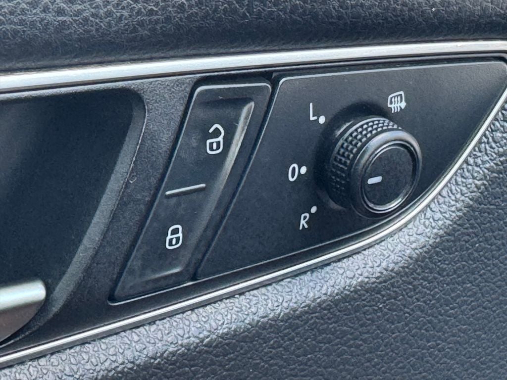2019 Volkswagen Passat 2.0T Wolfsburg