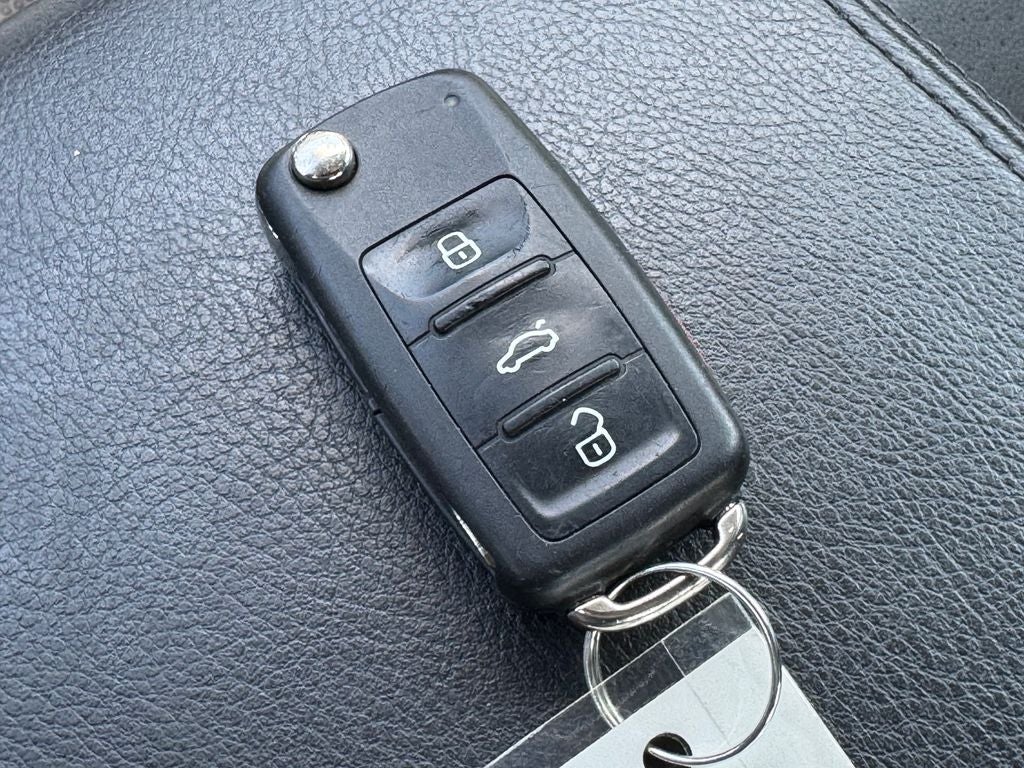 2019 Volkswagen Passat 2.0T Wolfsburg