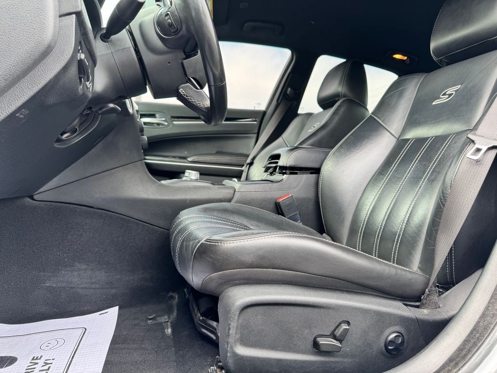 2021 Chrysler 300 S