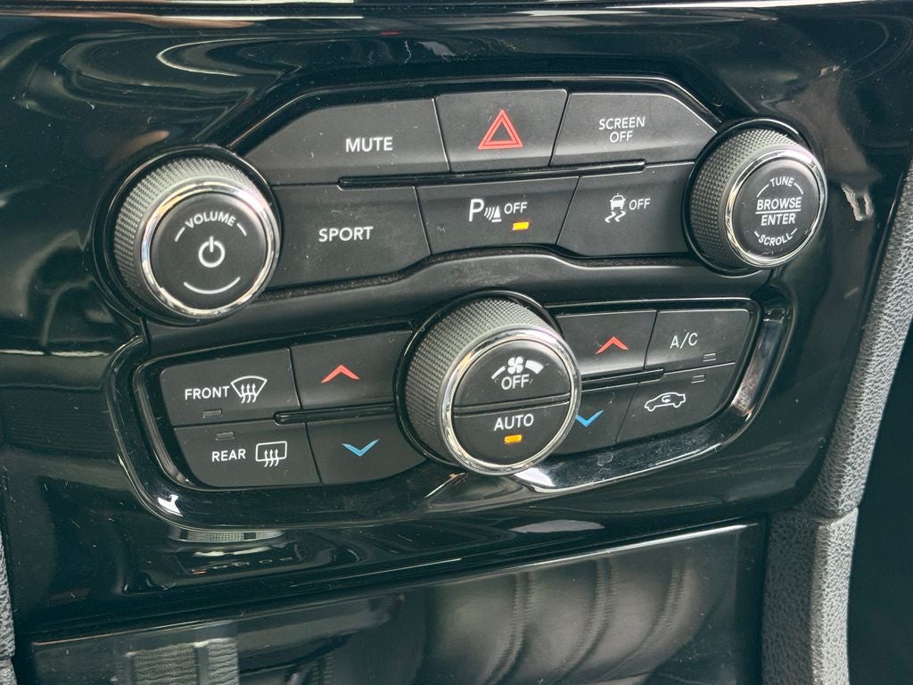 2021 Chrysler 300 S