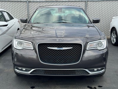 2021 Chrysler 300 Touring