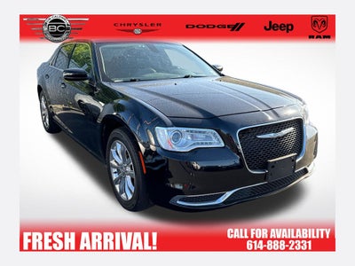 2023 Chrysler 300 Touring