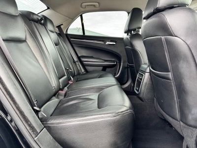 2023 Chrysler 300 Touring
