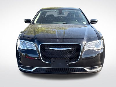 2023 Chrysler 300 Touring