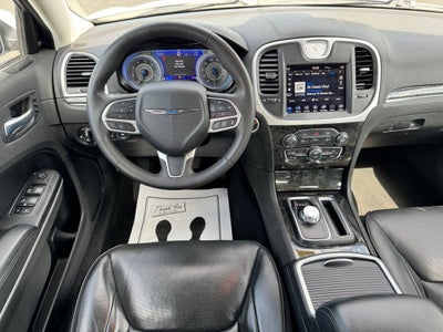 2023 Chrysler 300 Touring