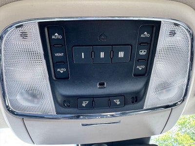 2023 Chrysler 300 Touring