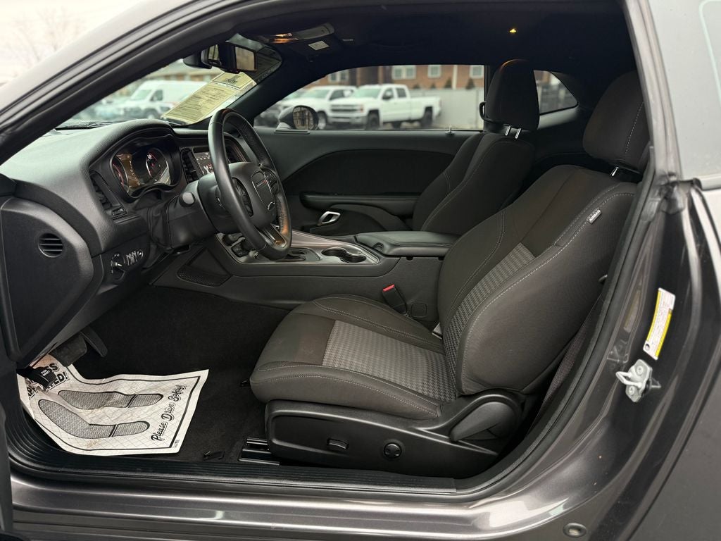 2023 Dodge Challenger SXT