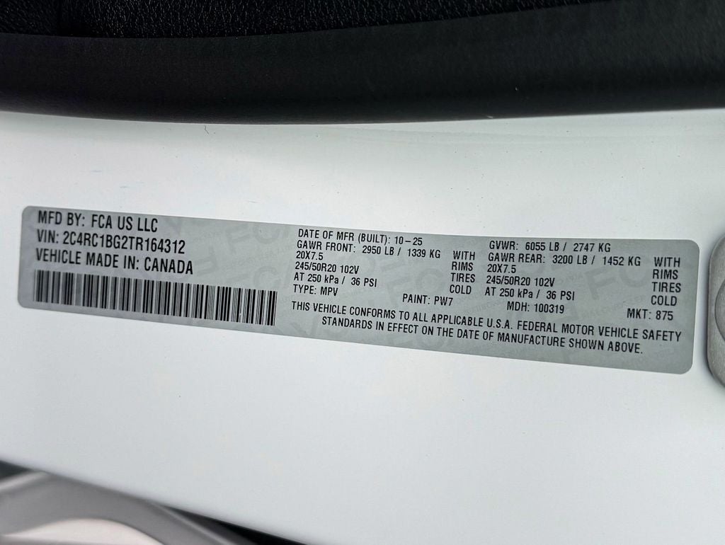 2026 Chrysler Pacifica Select