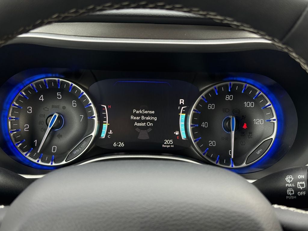 2024 Chrysler Pacifica Touring L