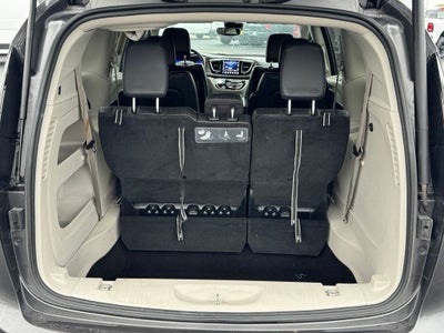 2019 Chrysler Pacifica Touring L Plus