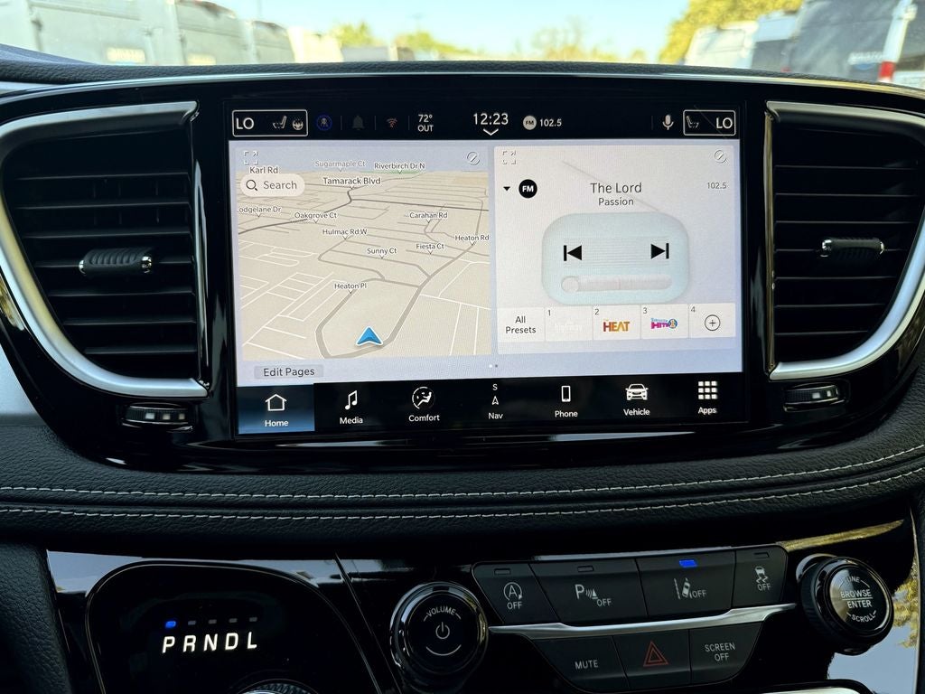 2026 Chrysler Pacifica Limited