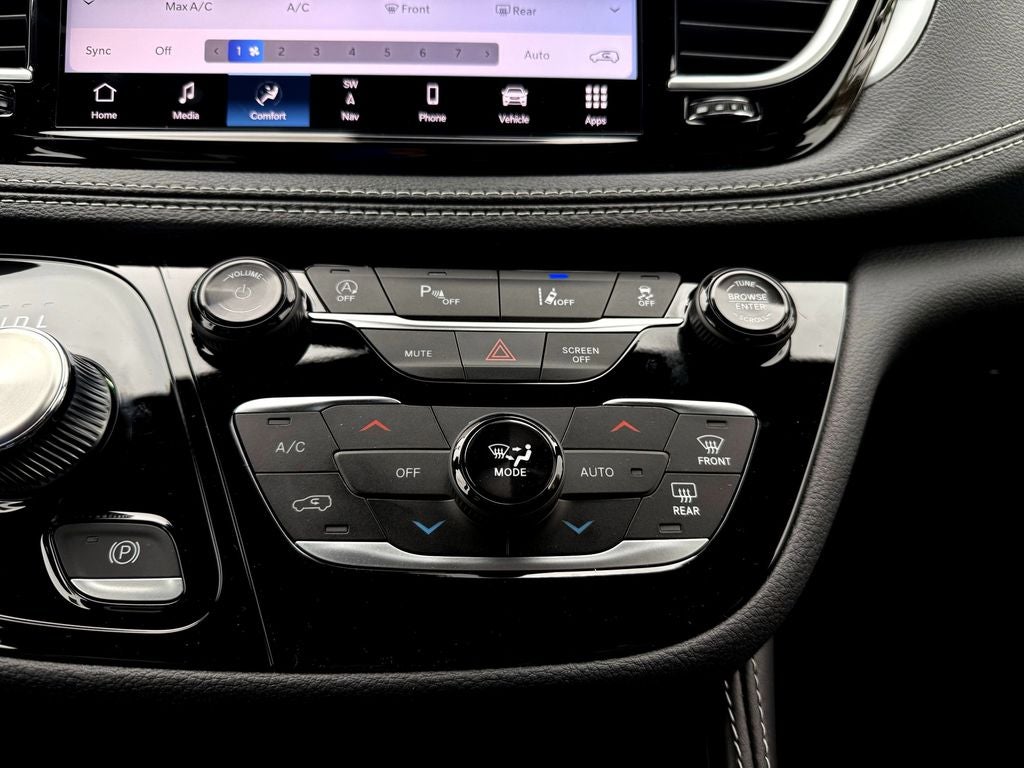 2026 Chrysler Pacifica Limited