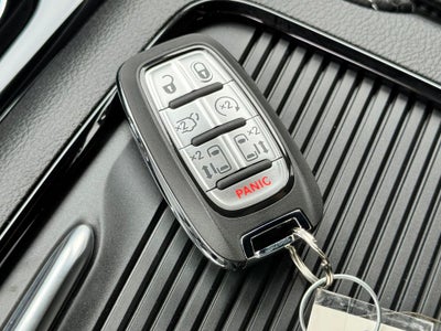 2027 Chrysler Pacifica Limited