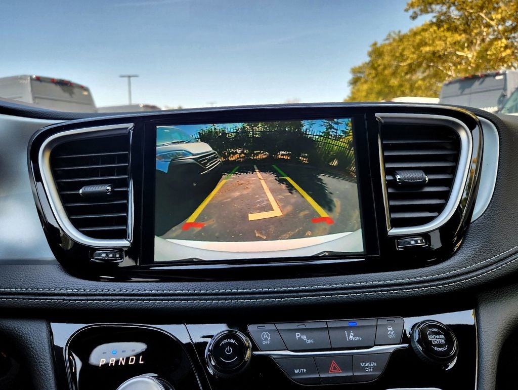 2026 Chrysler Pacifica Limited