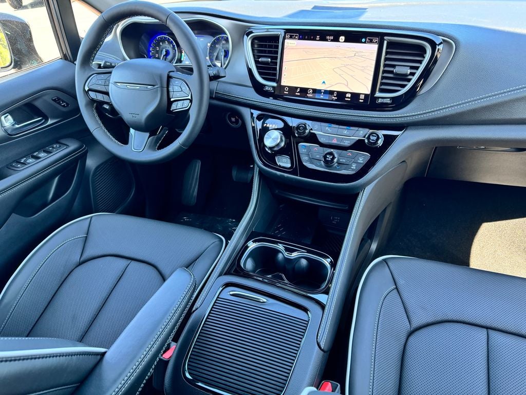 2027 Chrysler Pacifica Limited