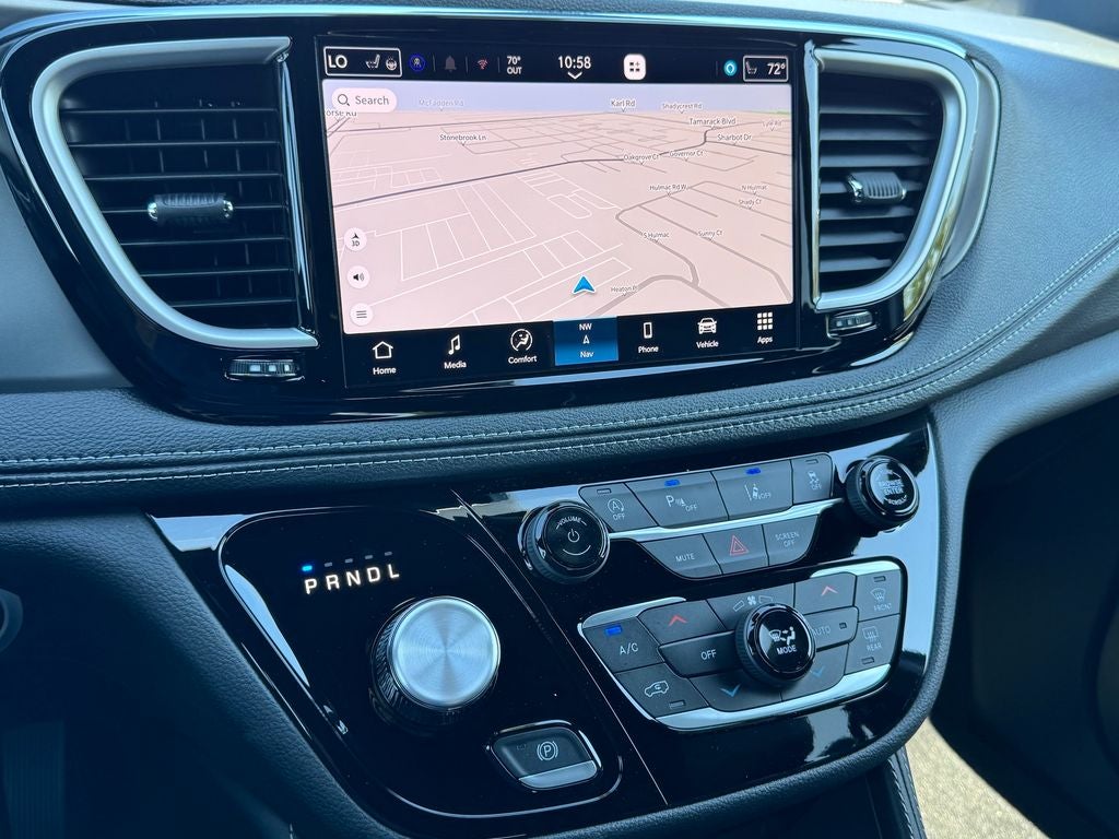 2027 Chrysler Pacifica Limited