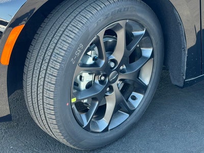 2027 Chrysler Pacifica Limited