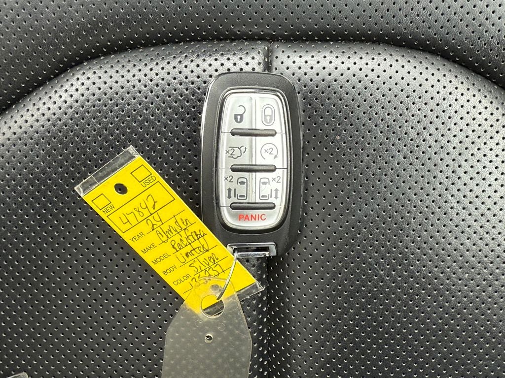 2024 Chrysler Pacifica Limited