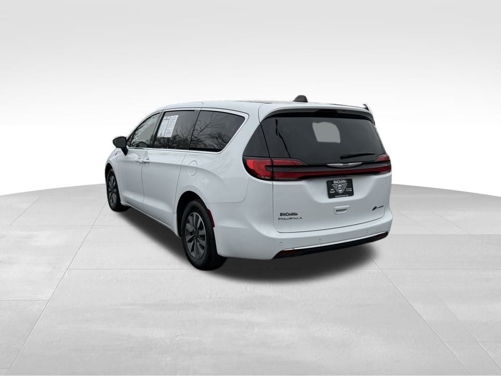2023 Chrysler Pacifica Hybrid Touring L