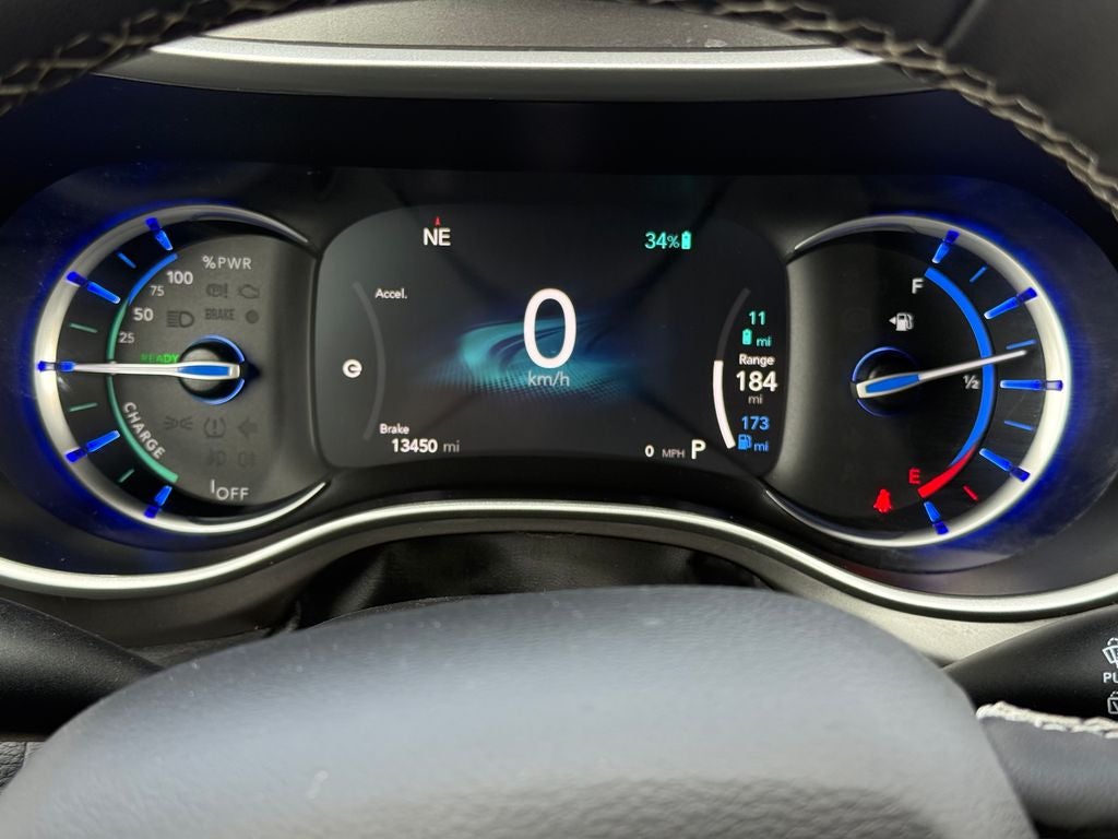 2023 Chrysler Pacifica Hybrid Touring L